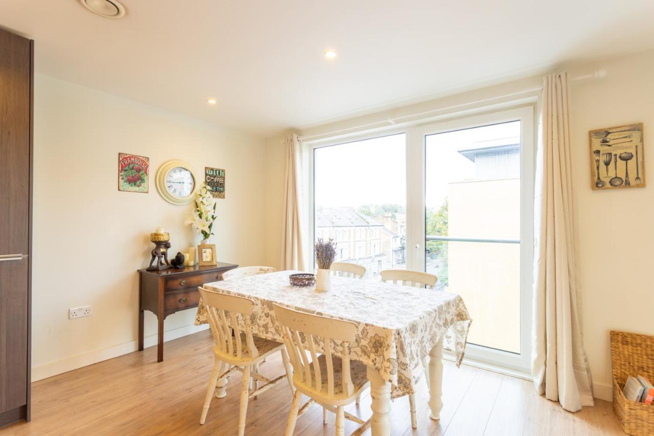 Amazing Modern 2 Bedroom Flat In Greenwich For 4 People Лондон Екстериор снимка